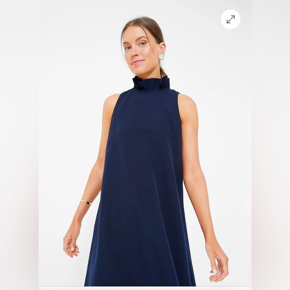 Tuckernuck Dresses & Skirts - Navy Blythe Dress, like brand new and still full price in Tuckernuck’s site!